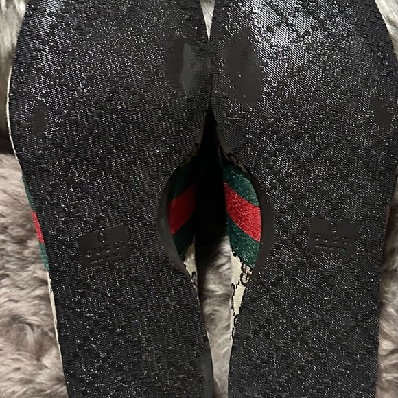 Authentic Men’s GUCCI SUPREME US Size 10 D ( no box shoe trees not included). - Picture 6 of 7